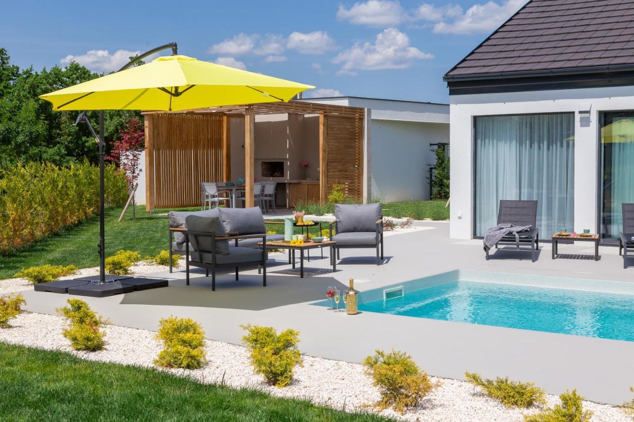 Bandelli Villas Oklaj Eksteriør billede