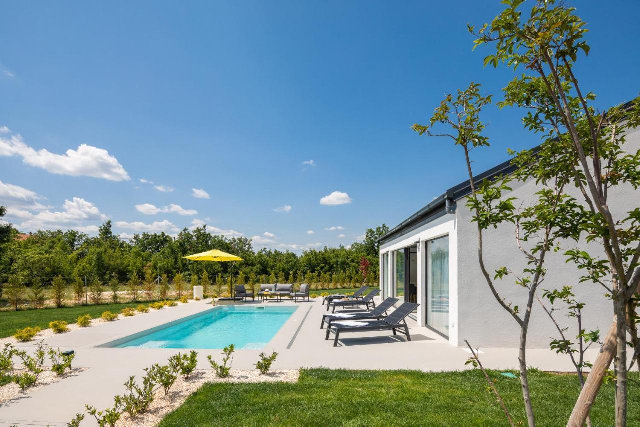 Bandelli Villas Oklaj Eksteriør billede
