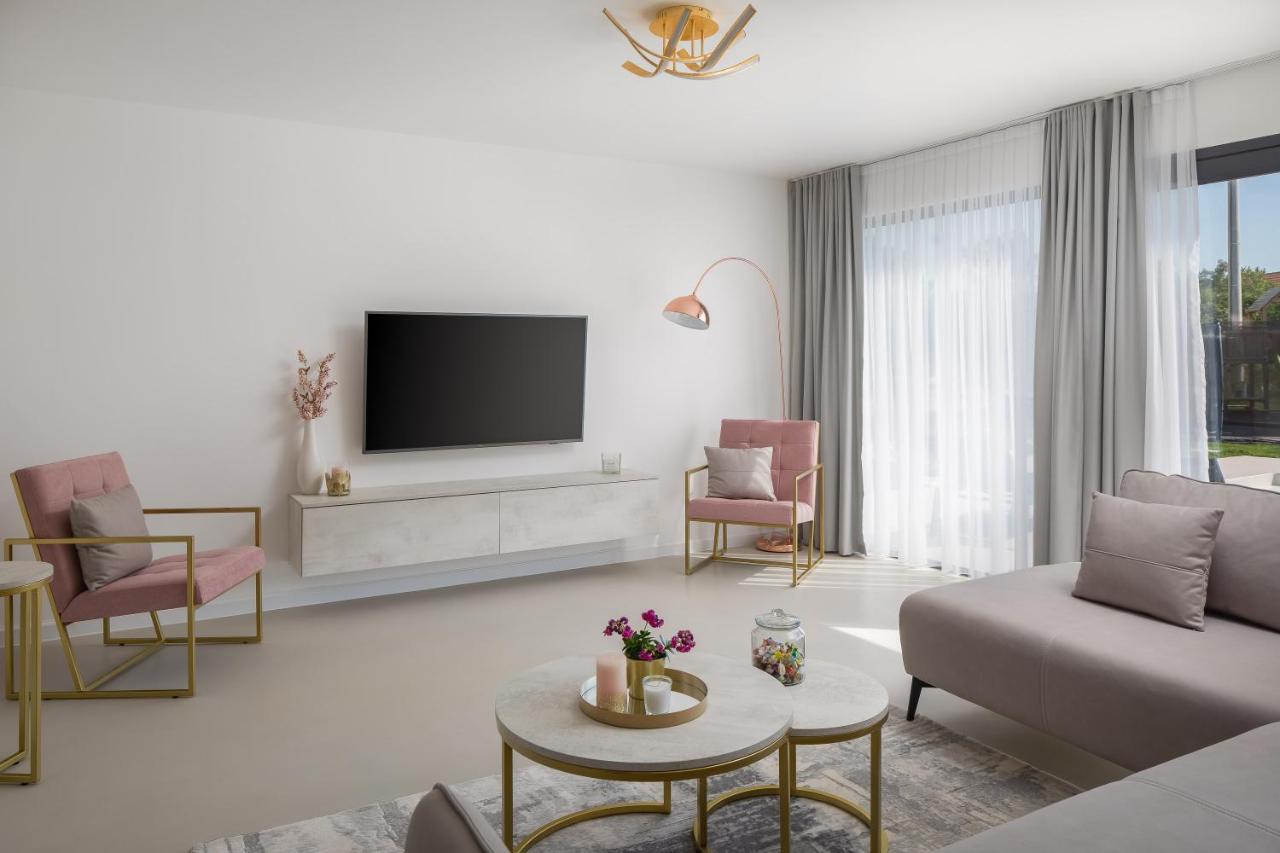 Bandelli Villas Oklaj Eksteriør billede