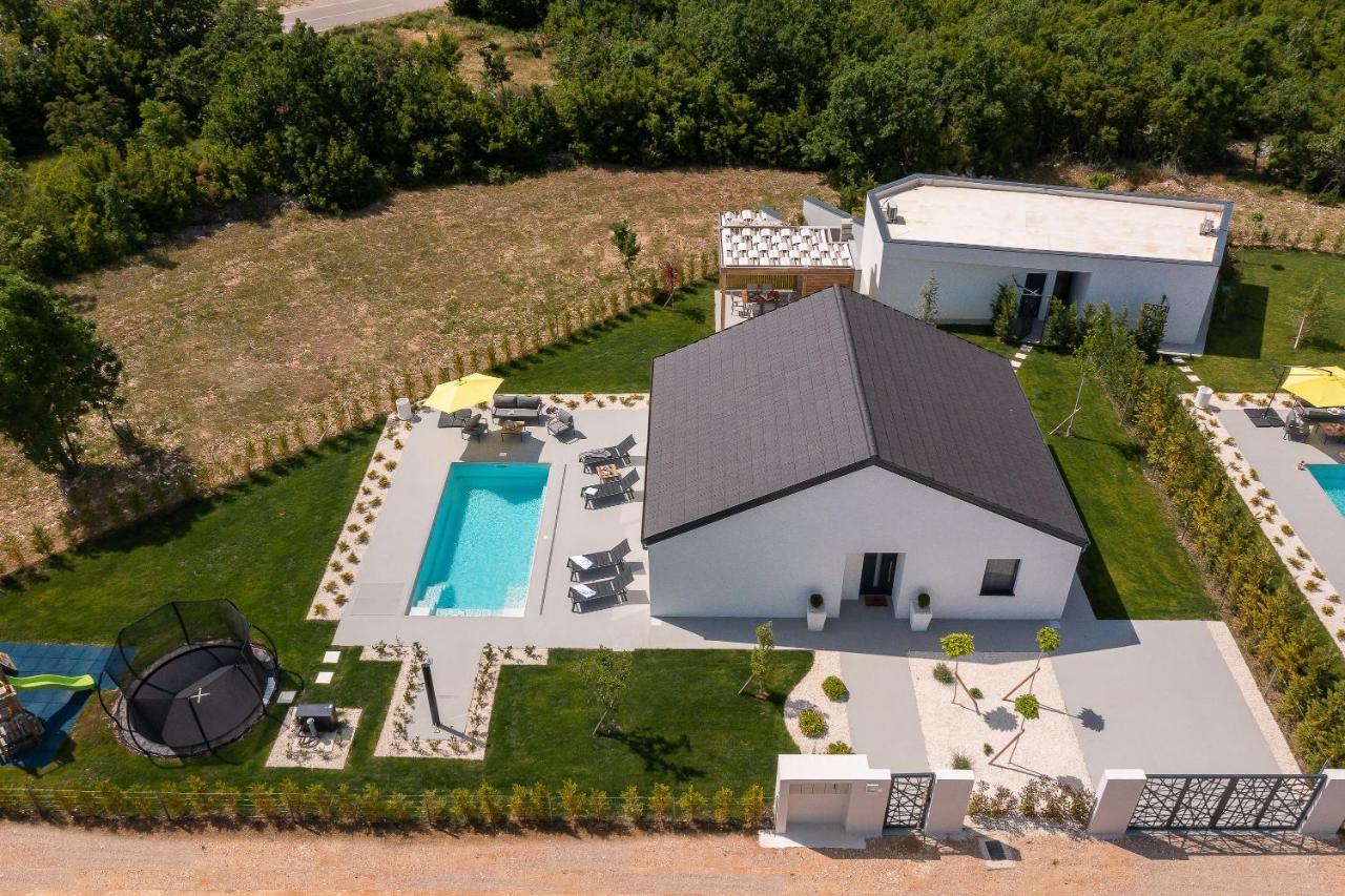 Bandelli Villas Oklaj Eksteriør billede