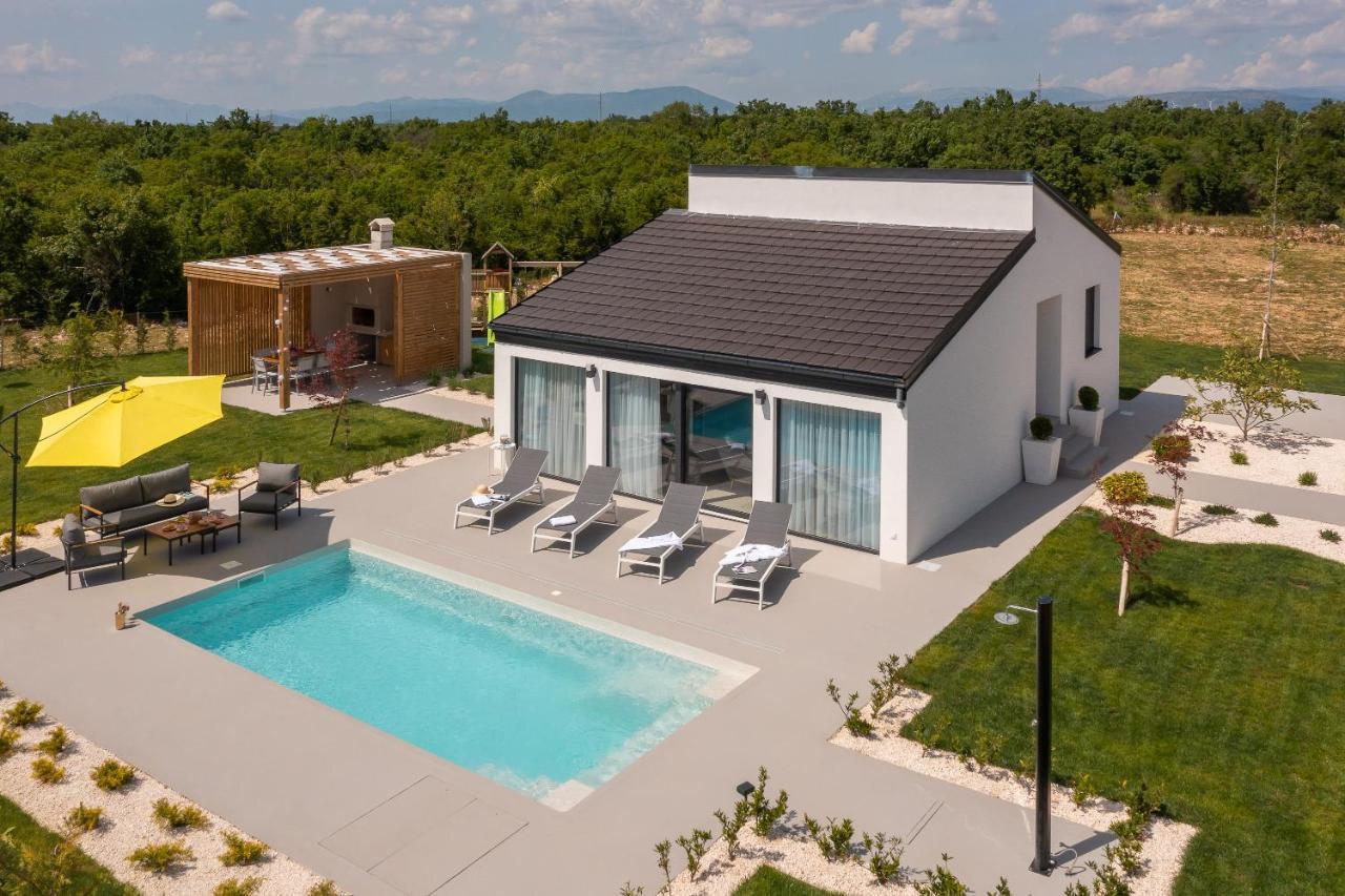 Bandelli Villas Oklaj Eksteriør billede